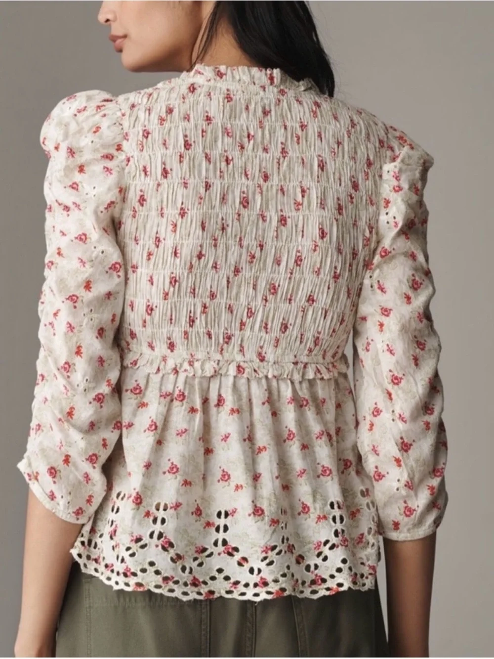 NWT Anthropologie Ruched Sleeve Smocked V-Neck Floral Blouse (Size XS)